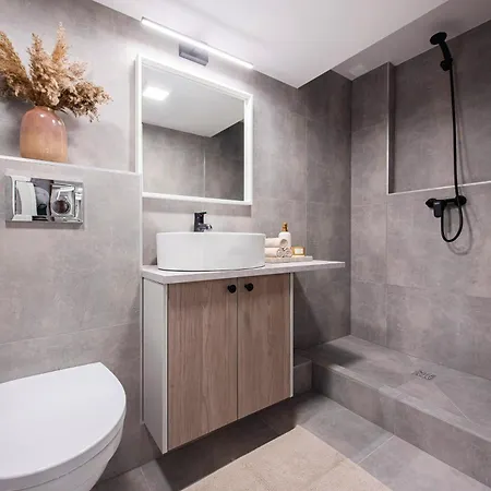 Sigma Skyline Lofts By Reside Baltic Vilnius Exterior photo
